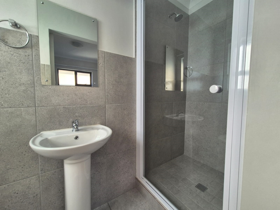 To Let 3 Bedroom Property for Rent in Stellendale Western Cape